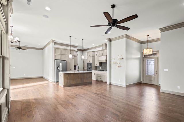 1205 SHALLOW RIDGE CIR, Columbia, MO 65201