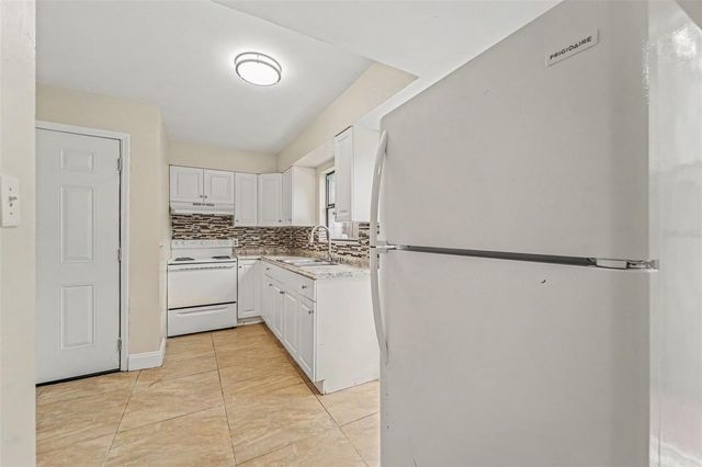 12310 TOUCHTON DRIVE 43, Tampa, FL 33617