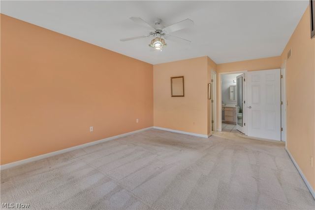 144 Royal Troon Drive SE, Warren, OH 44484