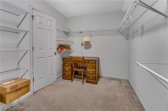 144 Royal Troon Drive SE, Warren, OH 44484