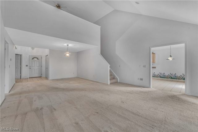 144 Royal Troon Drive SE, Warren, OH 44484
