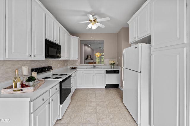 1624 Shepherds Glade Drive, Apex, NC 27523