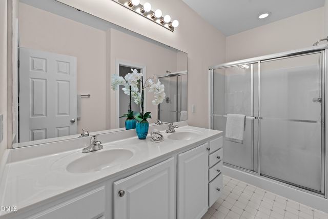 1624 Shepherds Glade Drive, Apex, NC 27523