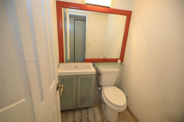 600 NE 36th St 710, Miami, FL 33137
