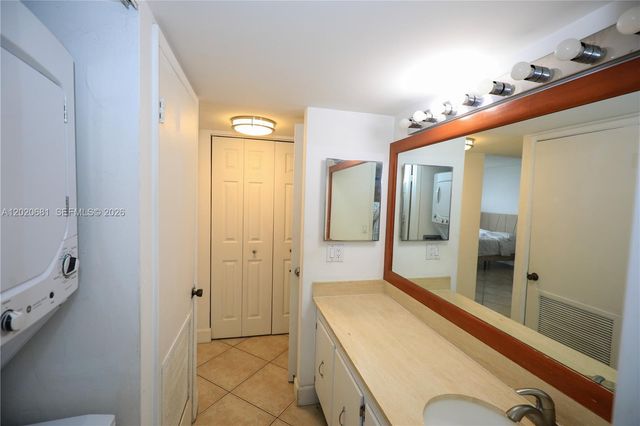 600 NE 36th St 710, Miami, FL 33137