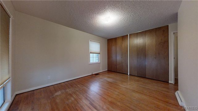 85 Halladay Lane, Tonawanda, NY 14150