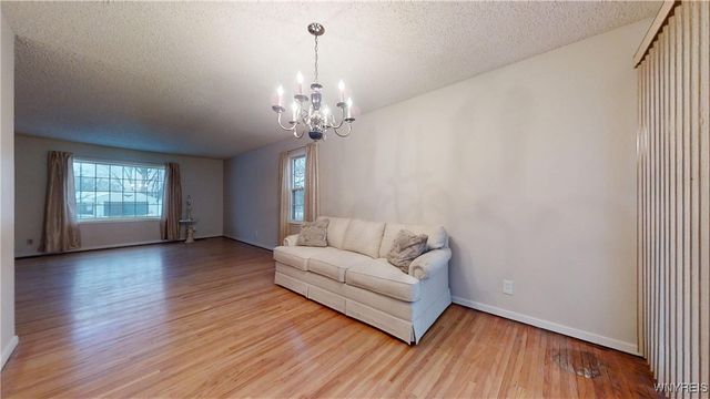 85 Halladay Lane, Tonawanda, NY 14150