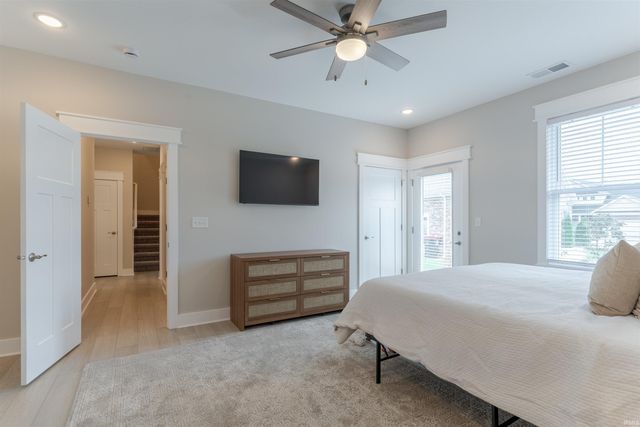 8445 Bell Crossing Drive, Newburgh, IN 47630