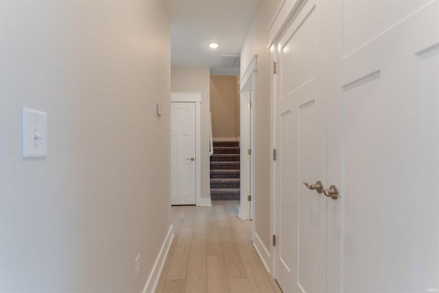 8445 Bell Crossing Drive, Newburgh, IN 47630