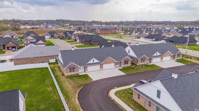 8445 Bell Crossing Drive, Newburgh, IN 47630