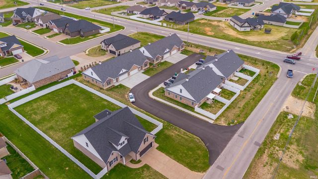 8445 Bell Crossing Drive, Newburgh, IN 47630