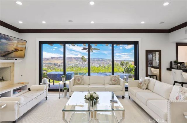 6 Riverstone, Laguna Niguel, CA 92677