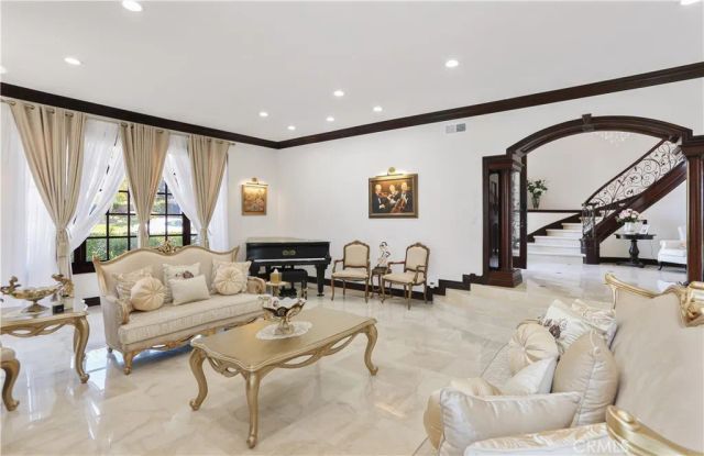 6 Riverstone, Laguna Niguel, CA 92677