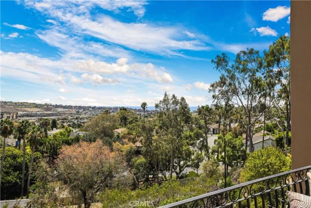 6 Riverstone, Laguna Niguel, CA 92677
