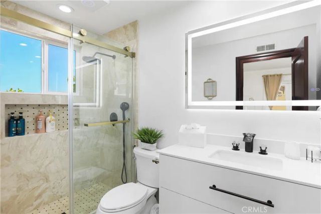 6 Riverstone, Laguna Niguel, CA 92677