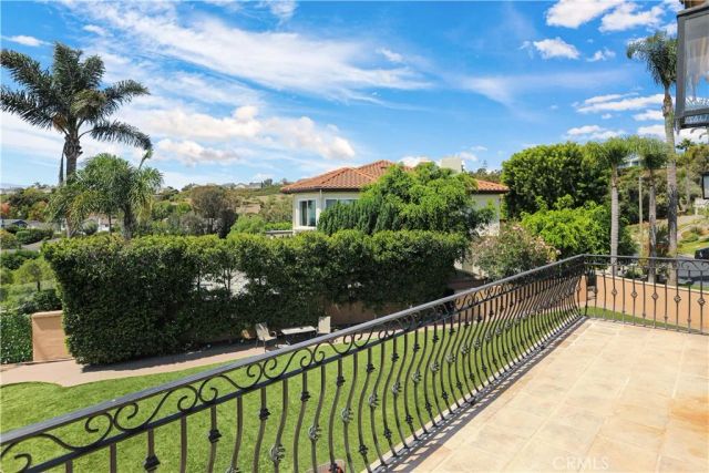 6 Riverstone, Laguna Niguel, CA 92677