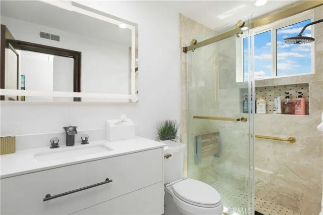 6 Riverstone, Laguna Niguel, CA 92677