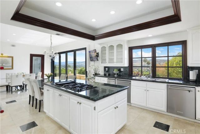 6 Riverstone, Laguna Niguel, CA 92677