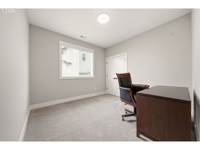 37354 AMERICAN St, Sandy, OR 97055