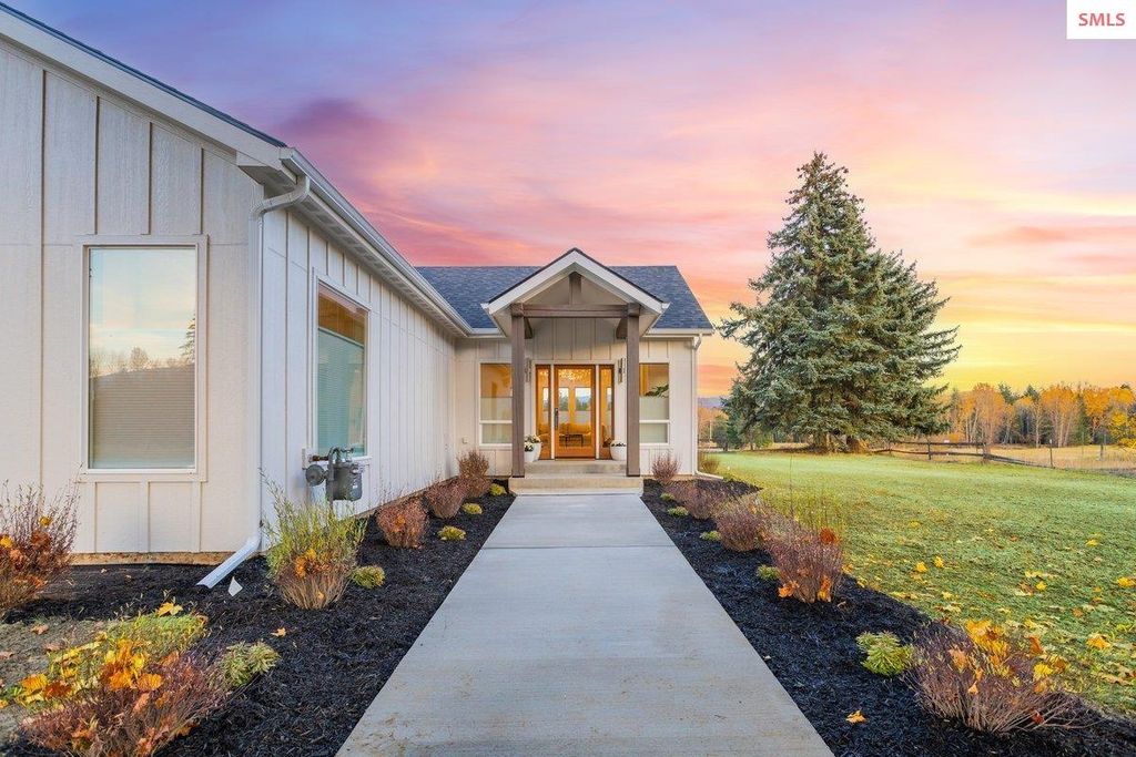 2685 Selle Rd, Sandpoint, ID 83864 photo 10