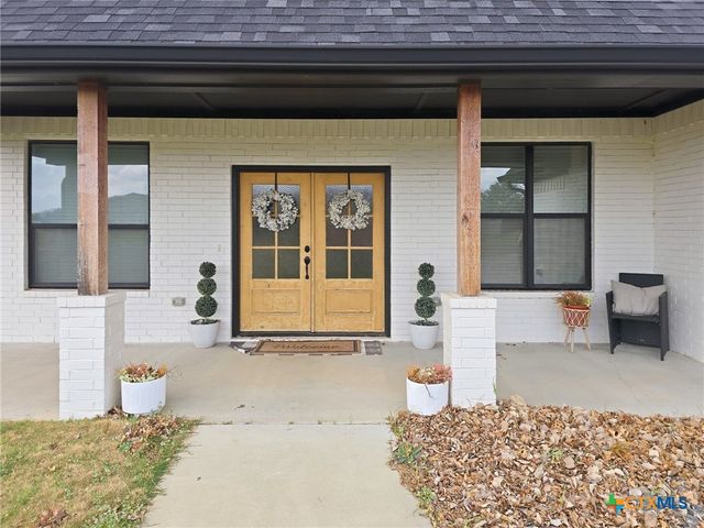 211 Lakewood Drive, Gatesville, TX 76528