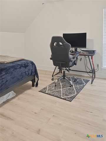 211 Lakewood Drive, Gatesville, TX 76528