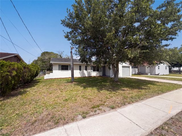 1114 N FORREST AVENUE, Kissimmee, FL 34741