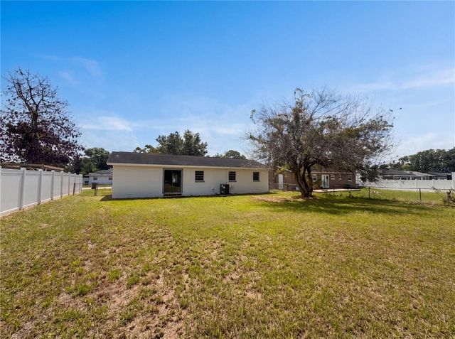 1114 N FORREST AVENUE, Kissimmee, FL 34741