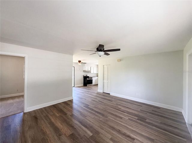 1114 N FORREST AVENUE, Kissimmee, FL 34741