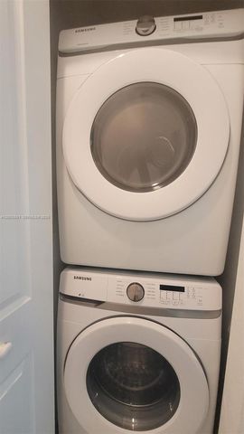 14708 SW 181st Ter 0, Miami, FL 33187