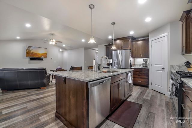 840 Cottonridge Way, Kimberly, ID 83341