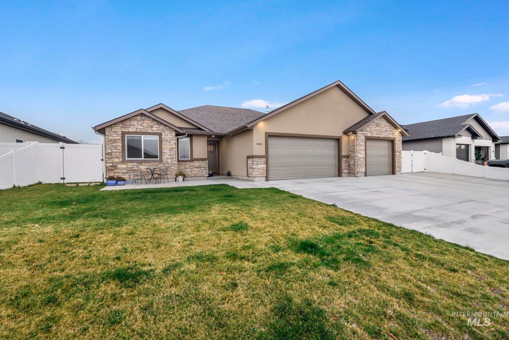840 Cottonridge Way, Kimberly, ID 83341