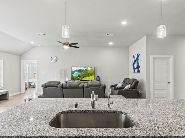 8635 Jetty Glen Drive, Cypress, TX 77433