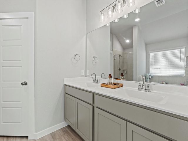 8635 Jetty Glen Drive, Cypress, TX 77433