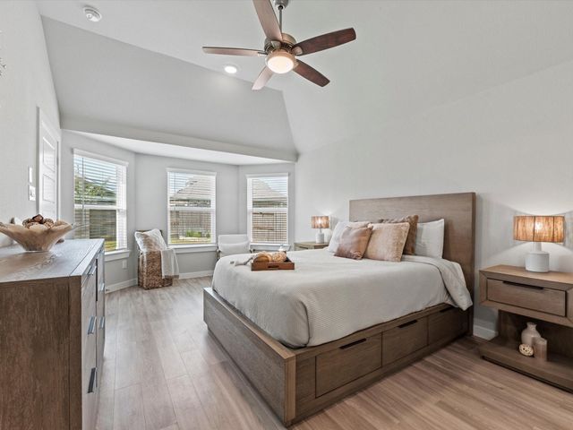 8635 Jetty Glen Drive, Cypress, TX 77433