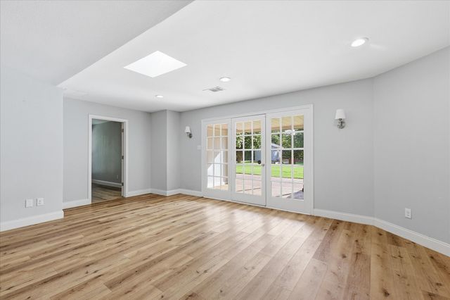 205 N FOREST Lane, Double Oak, TX 75077