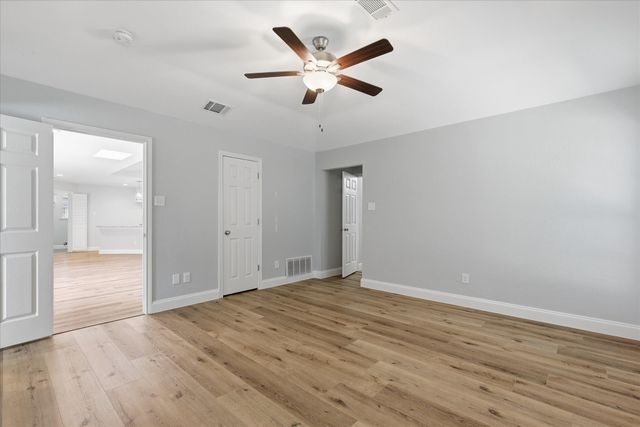 205 N FOREST Lane, Double Oak, TX 75077