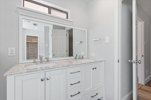 205 N FOREST Lane, Double Oak, TX 75077