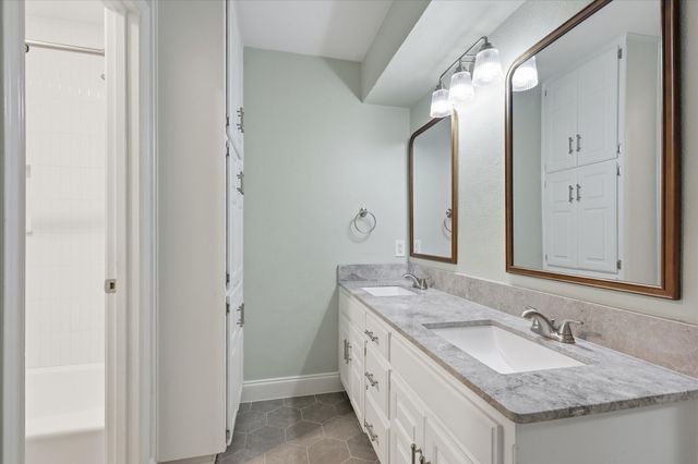 205 N FOREST Lane, Double Oak, TX 75077