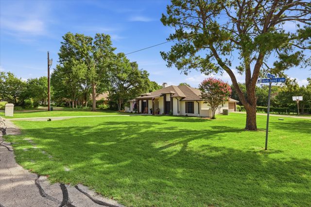 205 N FOREST Lane, Double Oak, TX 75077
