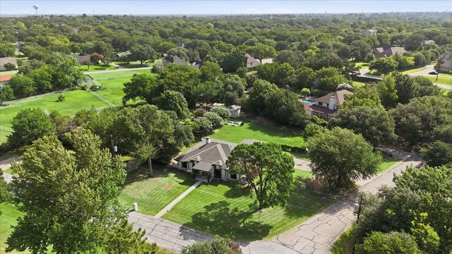 205 N FOREST Lane, Double Oak, TX 75077