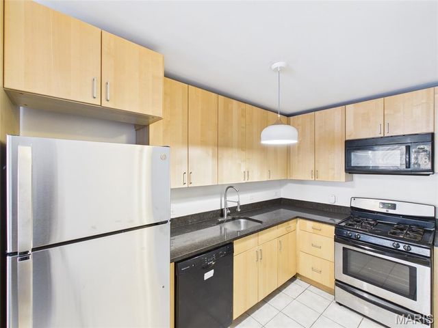 210 N 17th Street 201, St Louis, MO 63103