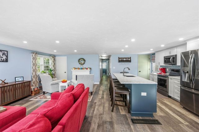 156 Main Street, Hanson, MA 02341