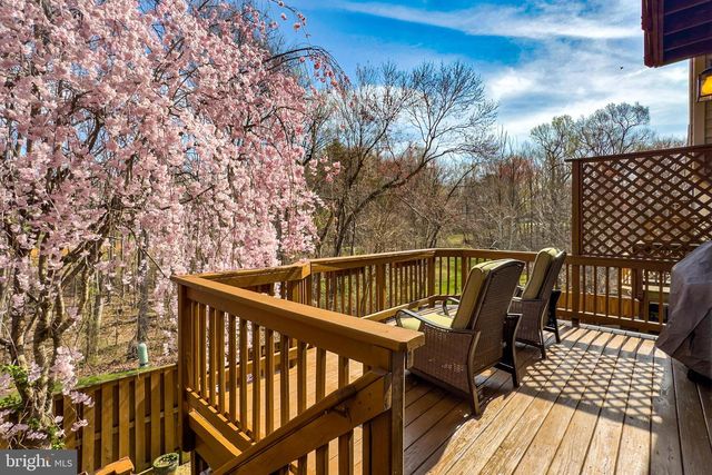 7923 VALLEYFIELD DR, Springfield, VA 22153