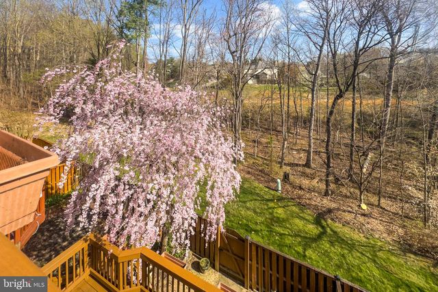 7923 VALLEYFIELD DR, Springfield, VA 22153