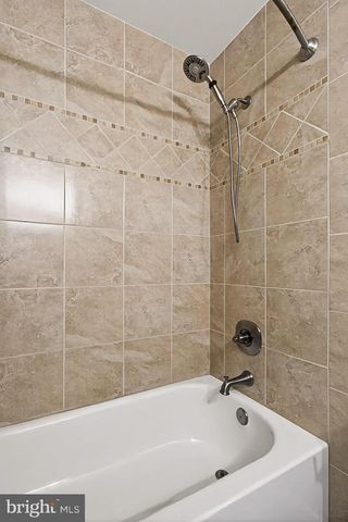 7923 VALLEYFIELD DR, Springfield, VA 22153