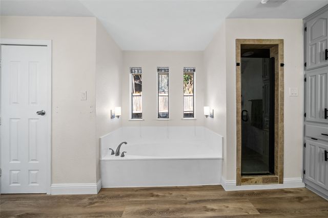 700 Macarthur Court, Irving, TX 75061