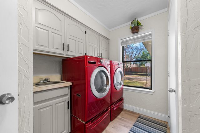 700 Macarthur Court, Irving, TX 75061