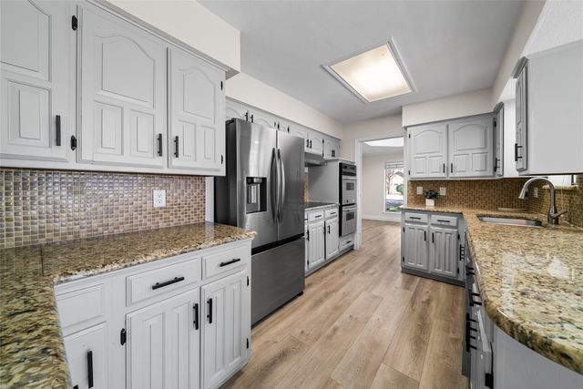 700 Macarthur Court, Irving, TX 75061