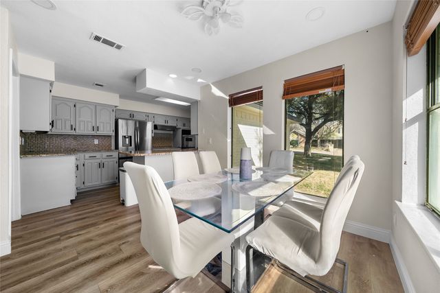 700 Macarthur Court, Irving, TX 75061